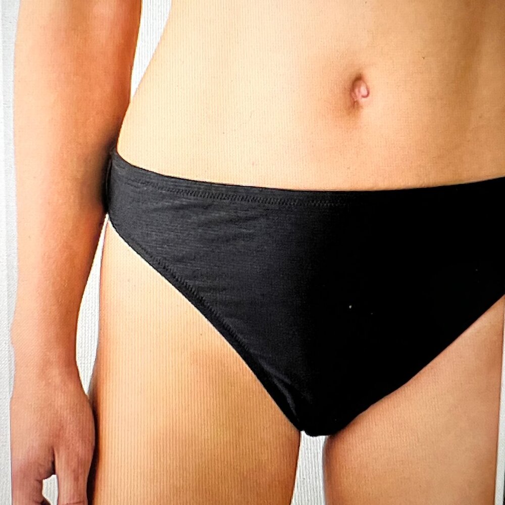 NWT J. Crew High-Rise Ribbed Cheeky Bottoms in Black Size Medium